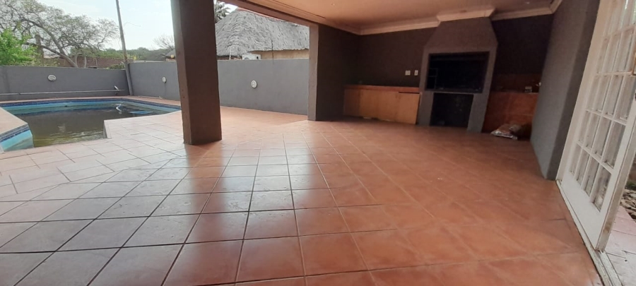 To Let 4 Bedroom Property for Rent in Irene Park North West